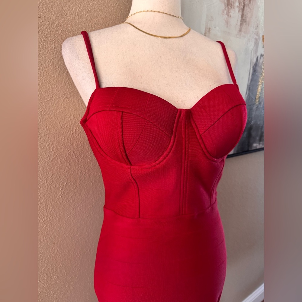 Elegant Red Bandage Women's Dress- Party Special Occasion - Picture 4 of 7